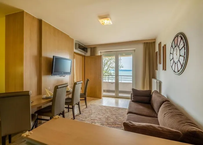 Myflat Club 218 D1-1 Wellness شيوفوك